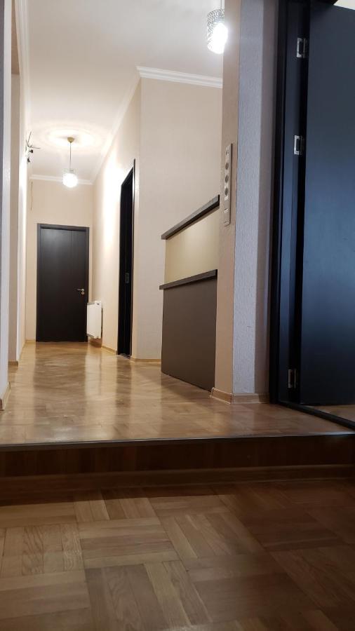 Family Guest House Tbilisi Esterno foto