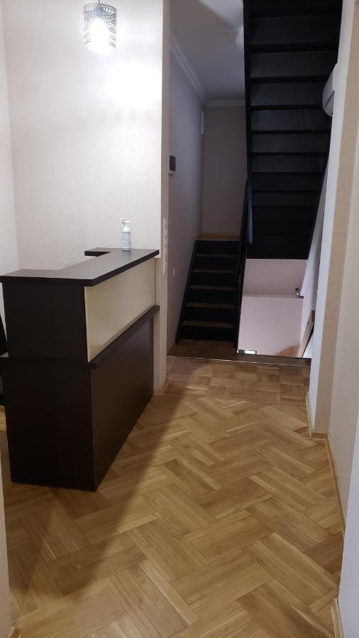 Family Guest House Tbilisi Esterno foto