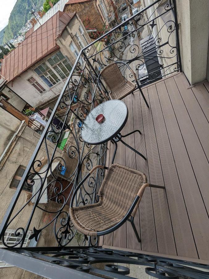 Family Guest House Tbilisi Esterno foto